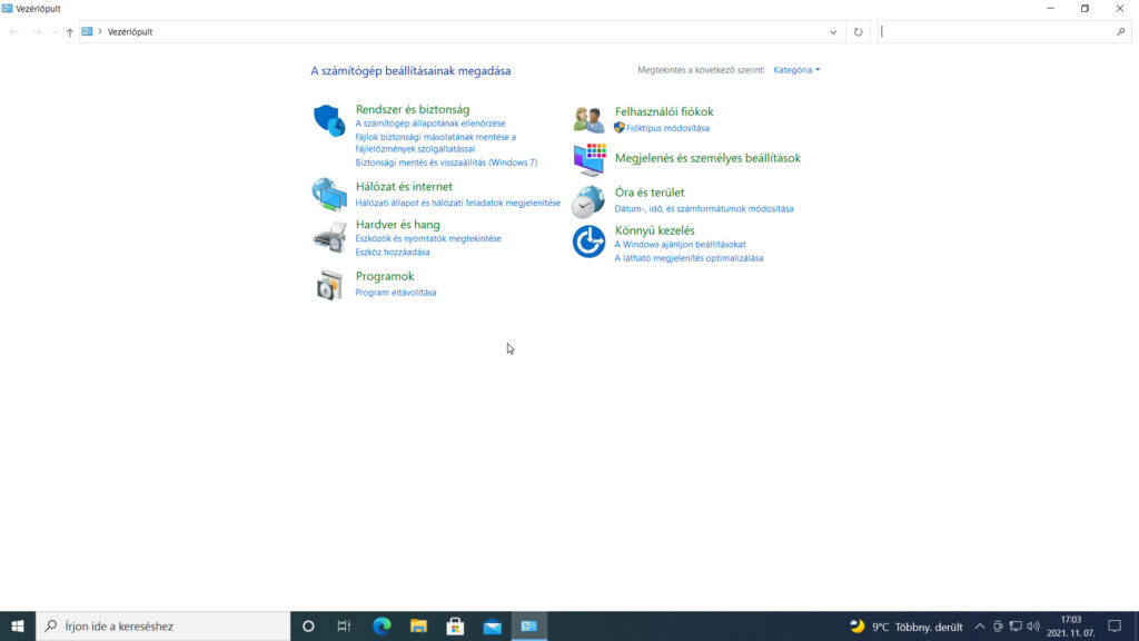 12. ábra: A Vezérlőpult felülete az aktuális Windows verzióban.